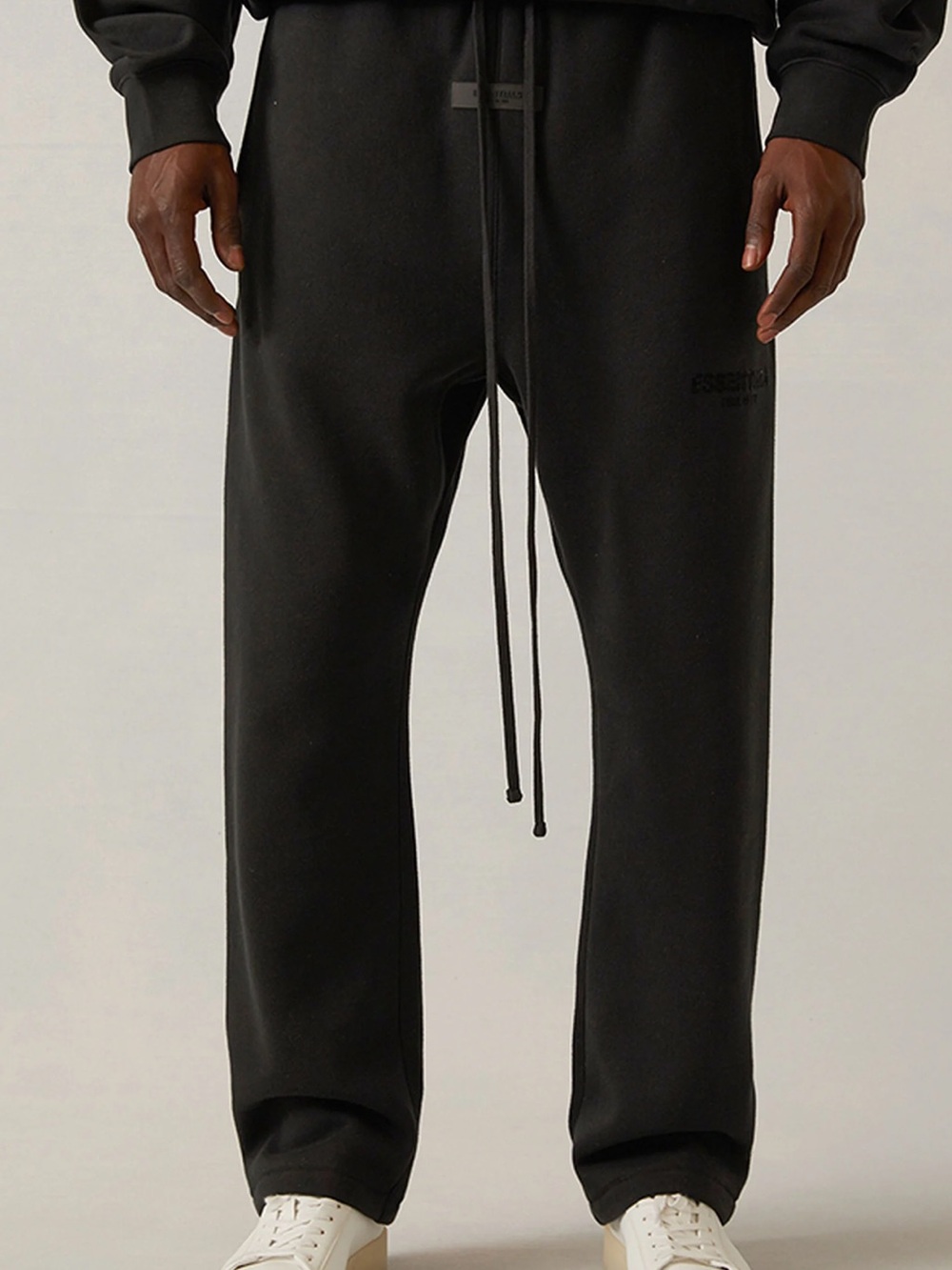 FEAR OF GOD ESSENTIALS STRETCH LIMO STRAIGHT LEF SWEATPANTS - L